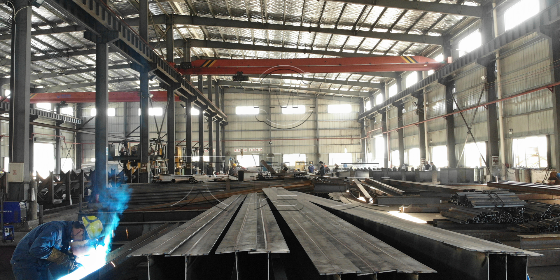 廣東鋼結(jié)構(gòu)加工廠在進(jìn)行鋼結(jié)構(gòu)加工會(huì)注意哪些事項(xiàng)