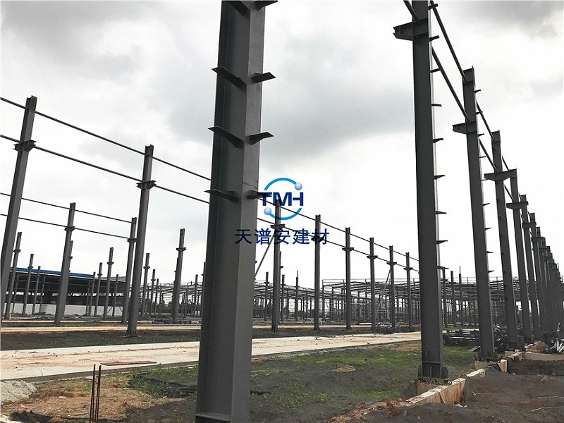 鋼結(jié)構(gòu)廠房