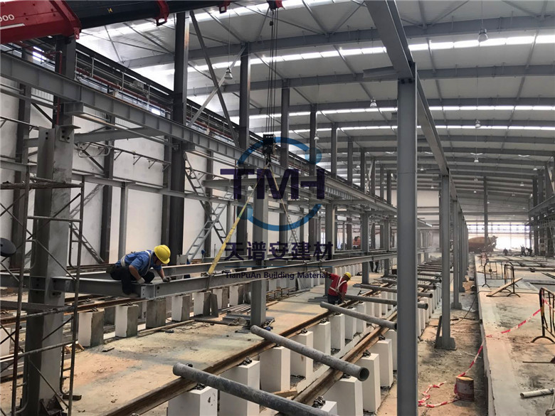 鋼結(jié)構(gòu)平臺(tái)